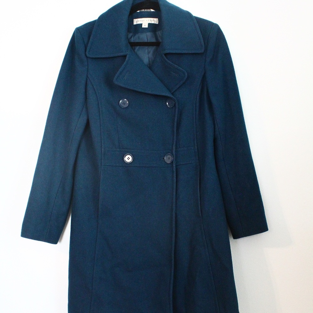 Larry Levine womans wool pea coat size 6